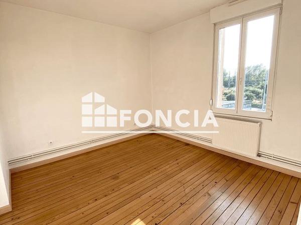 Location Appartement 4 pièces 90.37 m² - 59 RUE PASTEUR Talange 57525