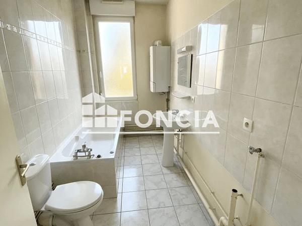 Location Appartement 4 pièces 90.37 m² - 59 RUE PASTEUR Talange 57525