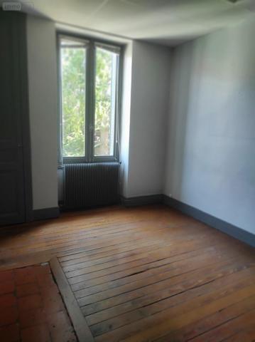 Bureaux à louer à Bourg-en-Bresse dans l'Ain (01000), ref : BUREAU A LOUER 1er étage   
Lycées