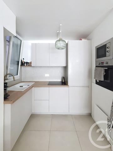 Appartement F2 à vendre  2 pièces - 44 m2 PARIS - 75018