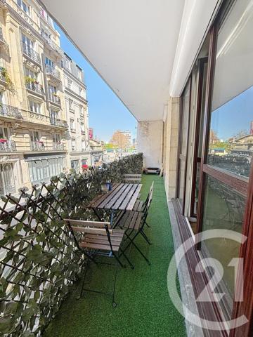 Appartement F2 à vendre  2 pièces - 44 m2 PARIS - 75018
