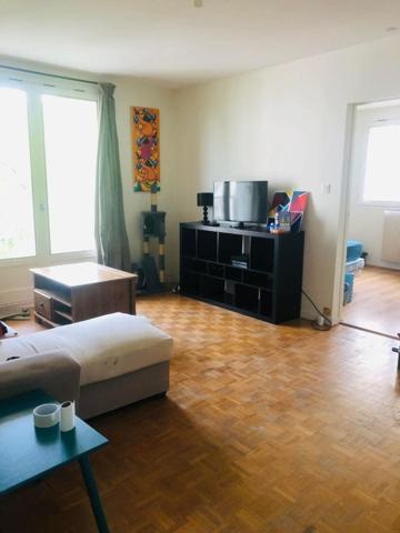 Appartement * 2 Pièces * 46 M² * 44300 Nantes * 545 * 40 * 585,  
Nantes 44300