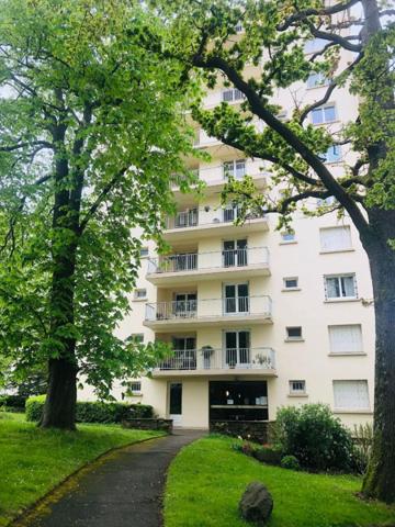 Appartement * 2 Pièces * 46 M² * 44300 Nantes * 545 * 40 * 585,  
Nantes 44300