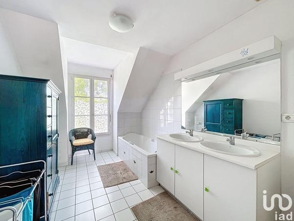 Maison à vendre 7 pièces 145 m² Saint-Pierre-du-Perray