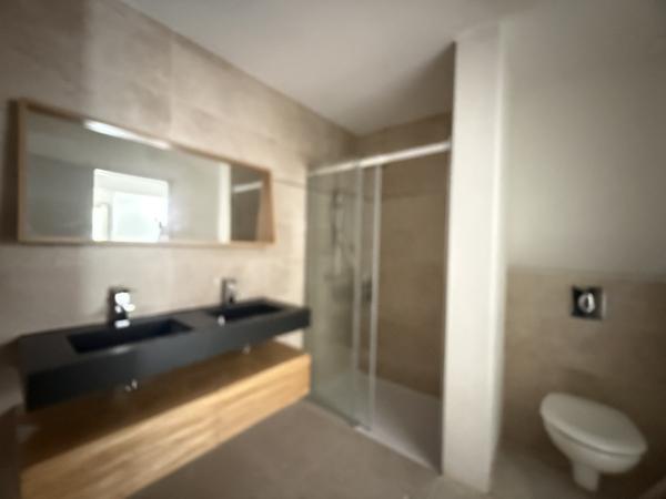 Sommières (30250) APPARTEMENT DE TYPE T5 coeur de sommieres