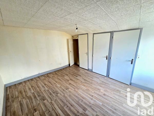 Maison à vendre 5 pièces 91 m² Lathus-Saint-Rémy