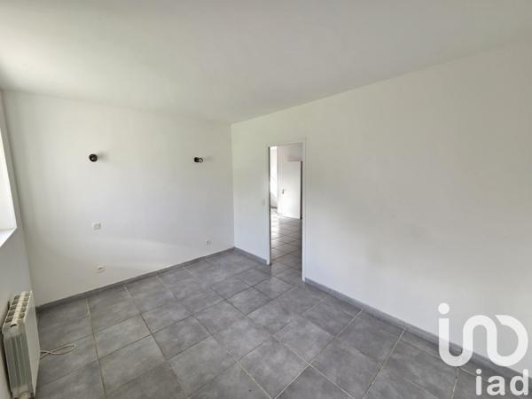 Maison à vendre 5 pièces 91 m² Lathus-Saint-Rémy