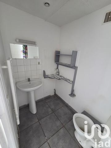 Maison à vendre 5 pièces 91 m² Lathus-Saint-Rémy