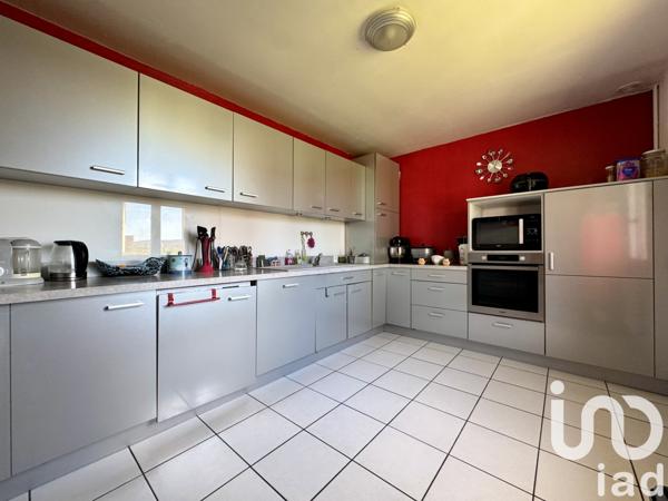 House for sale 5 rooms 125 m² Saint-Michel-sur-Orge