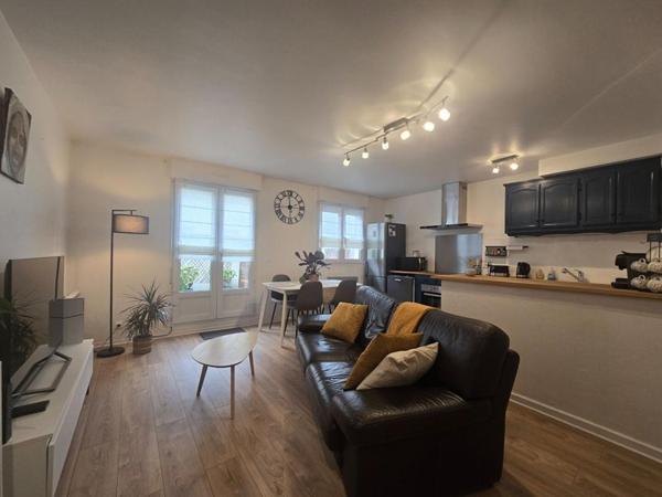 Appartement T3 avec terrasse, parking et cave ? Pontcarré (77)