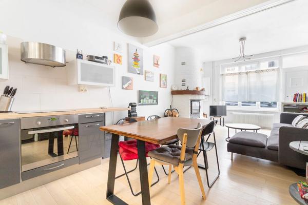 Maison
         5 pièces
        - 82 m² Exclusivité 279 000 € *