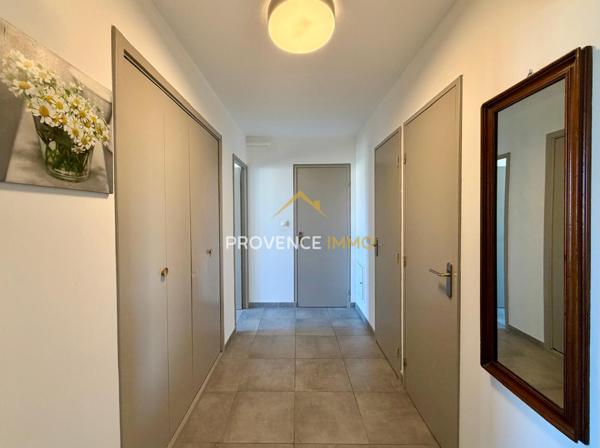 Salon-de-Provence (13300) Appartement T3 entièrement rénové avec balcon et cave