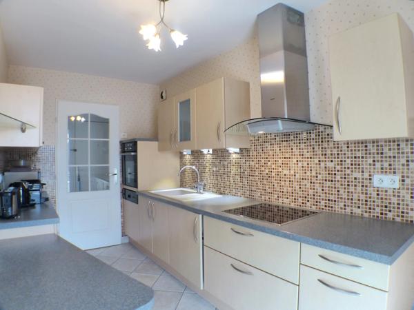 Appartement à vendre 3 pièces DIJON (21) 65 m2 avec balcon et garage