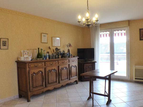 Appartement à vendre 3 pièces DIJON (21) 65 m2 avec balcon et garage