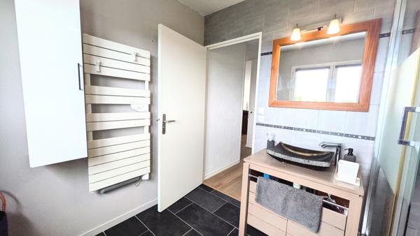 Quimper (29000) Kerfeunteun beau T3 avec balcon