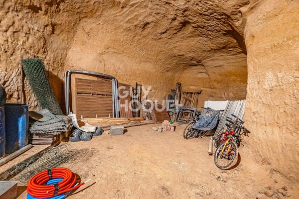 Maison de plain-pied 100 m² avec cave exceptionnelle dans la carrière à Creil