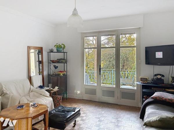 APPARTEMENT  3 Pièces loué résidence au calme Isola Bella avec cave et garage 