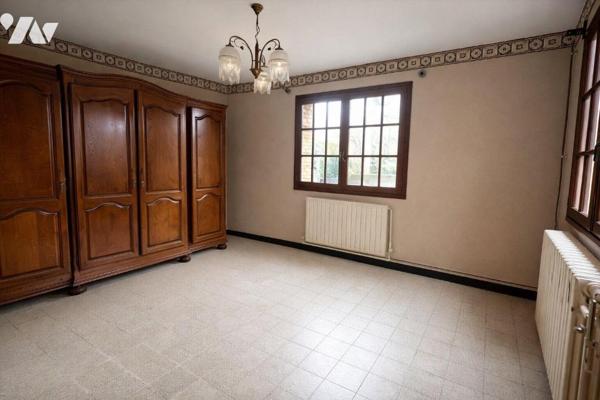 Maison à Vendre à Ostricourt (59162) en Nord (59)

À Ostricourt, cette maison offre une surfa...