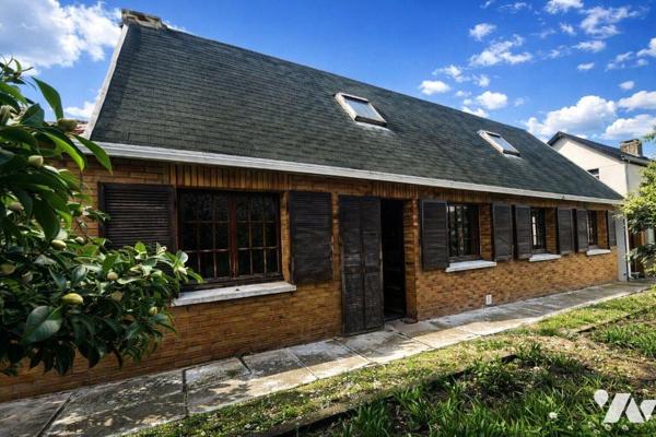 Maison à Vendre à Ostricourt (59162) en Nord (59)

À Ostricourt, cette maison offre une surfa...