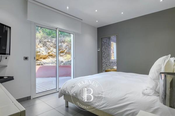 Sanary-sur-Mer, Appartement 3 Chambres -  138 m² à vendre