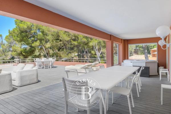 Sanary-sur-Mer, Appartement 3 Chambres -  138 m² à vendre