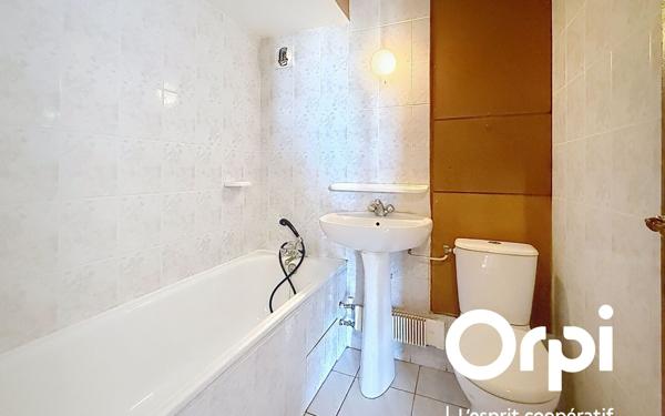 Appartement à vendre    1 pièce • 32,54 m2 Villeurbanne