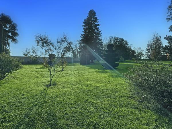 Quincieux (69650) Propriété 423m² hab terrain 5000m² piscine 7 chambres