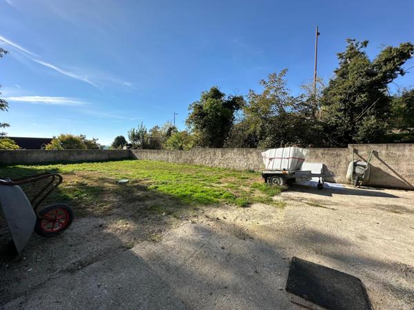 Maison à MONTEREAU-FAULT-YONNE, 77130 - 7 pièces 130m²