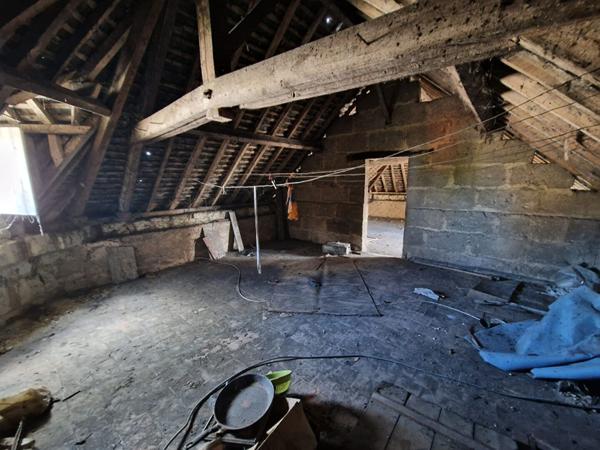 Ensemble maison + ancienne boucherie SAINT GEORGES SUR LAYON