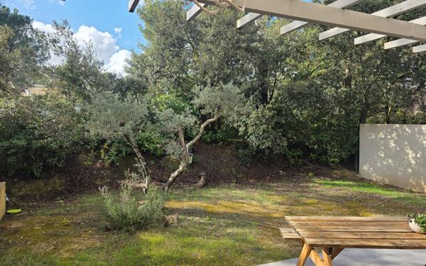 Maison à vendre    4 pièces •  Lambesc