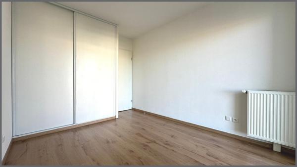 Grand appartement T3 récent !!!