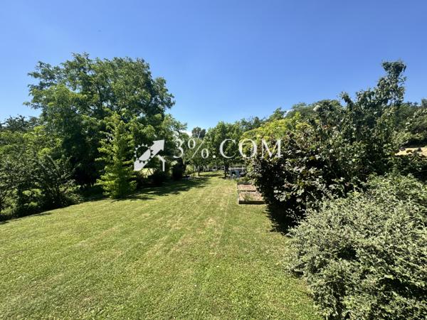 Maison 6 pièce(s) 3 chambre(s) 210 m²