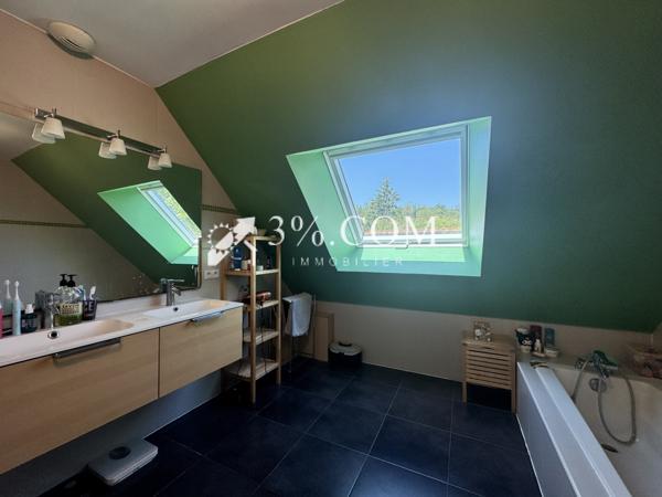 Maison 6 pièce(s) 3 chambre(s) 210 m²