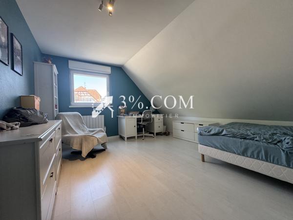 Maison 6 pièce(s) 3 chambre(s) 210 m²