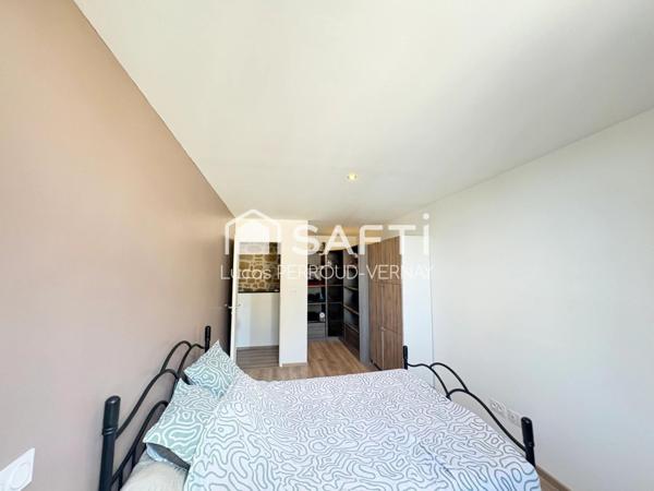 Appartement en duplex au coeur du village de Neuville-les-Dames