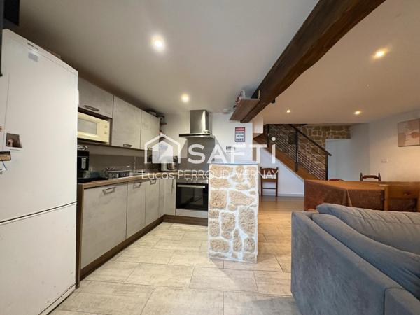 Appartement en duplex au coeur du village de Neuville-les-Dames