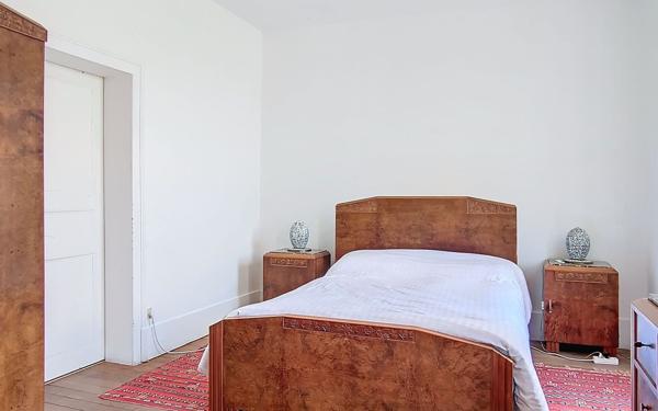 Maison à vendre    9 pièces • 201 m2 Auneau