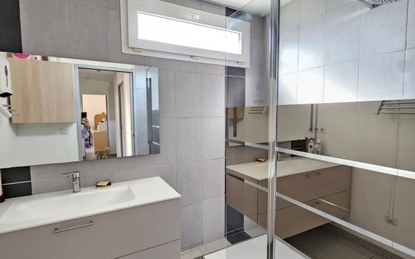 Appartement à vendre    4 pièces • 74,20 m2 Pertuis