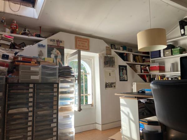 Maison ancienne avec extension en coeur de ville