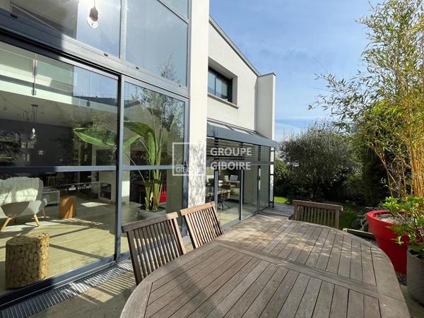 Maison T8 à vendre Rennes Divers Quartiers - 183 m² (réf : JR092026ED)