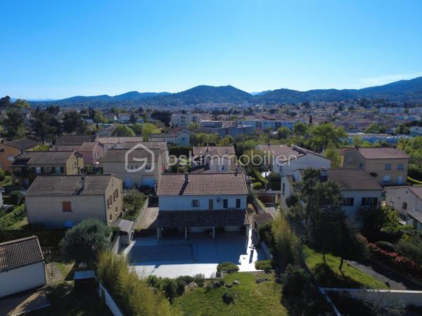 Maison de 197 m²
