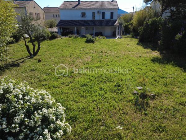 Maison de 197 m²