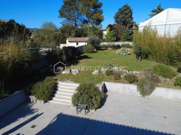 Maison de 197 m²