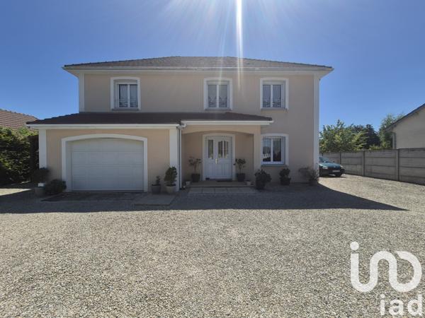 Maison à vendre 5 pièces 136 m² Saint-Just-Sauvage