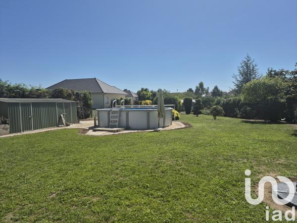 Maison à vendre 5 pièces 136 m² Saint-Just-Sauvage