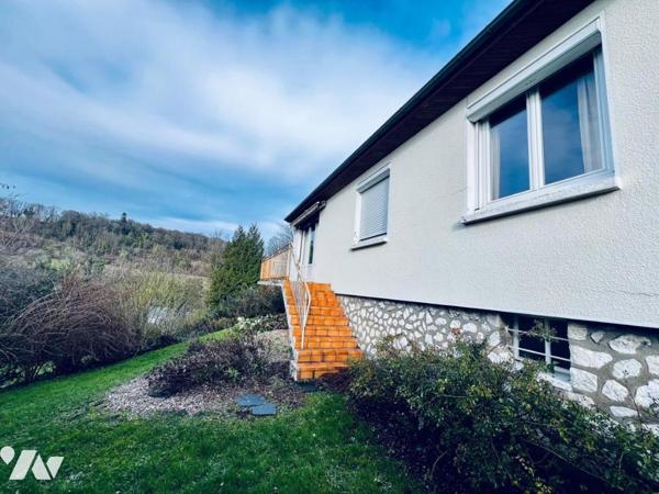 MAISON 4 PIÈCES DE PLAIN-PIED AVEC VUE DÉGAGÉE ET GRAND TERRAIN DE 900 M²