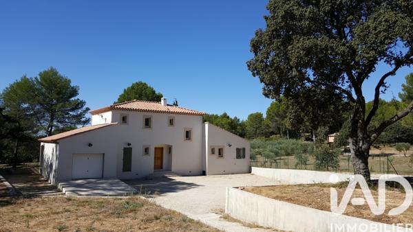 Maison à vendre 4 pièces 152 m² Lambesc