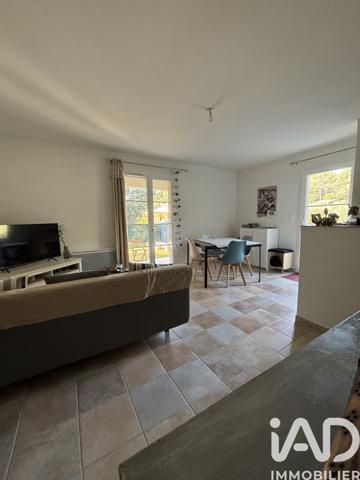 Maison à vendre 4 pièces 152 m² Lambesc