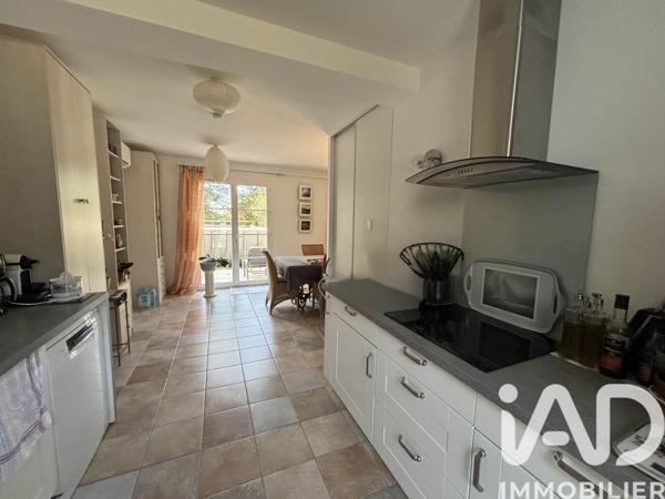 Maison à vendre 4 pièces 152 m² Lambesc