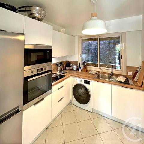 Appartement F4 à vendre  4 pièces - 86,61 m2 CAP D AIL - 06